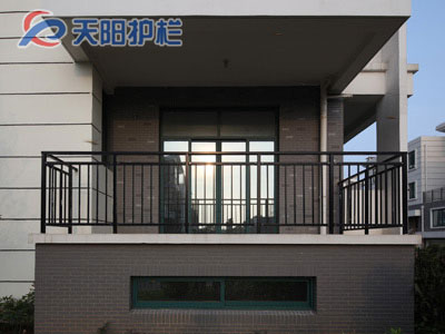 锌钢阳台护栏
