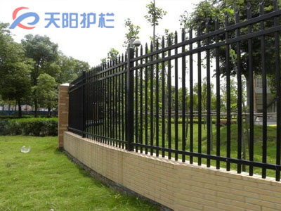 锌钢围墙护栏