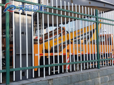 厂区围墙护栏